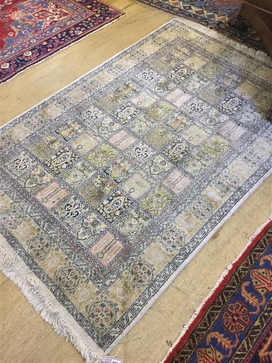 Indian rug